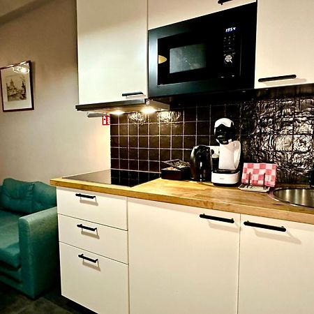 Luxury Suites Diamond Antwerpen Exteriör bild