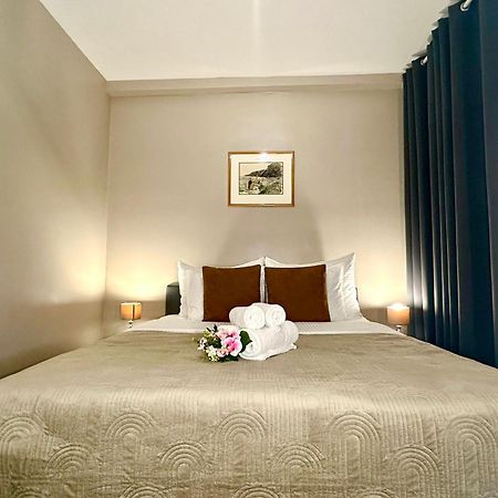 Luxury Suites Diamond Antwerpen Exteriör bild